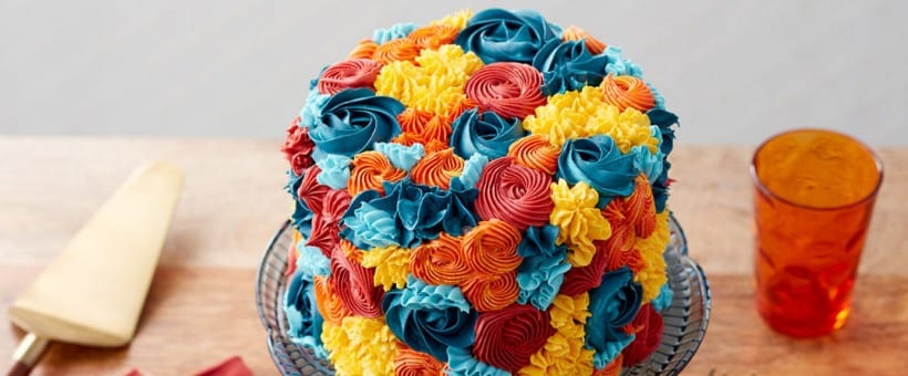 pasteles decorado con flores de otoño
