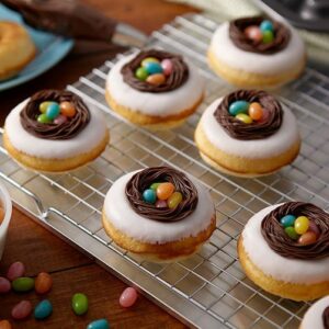 Donas de pastel decoradas